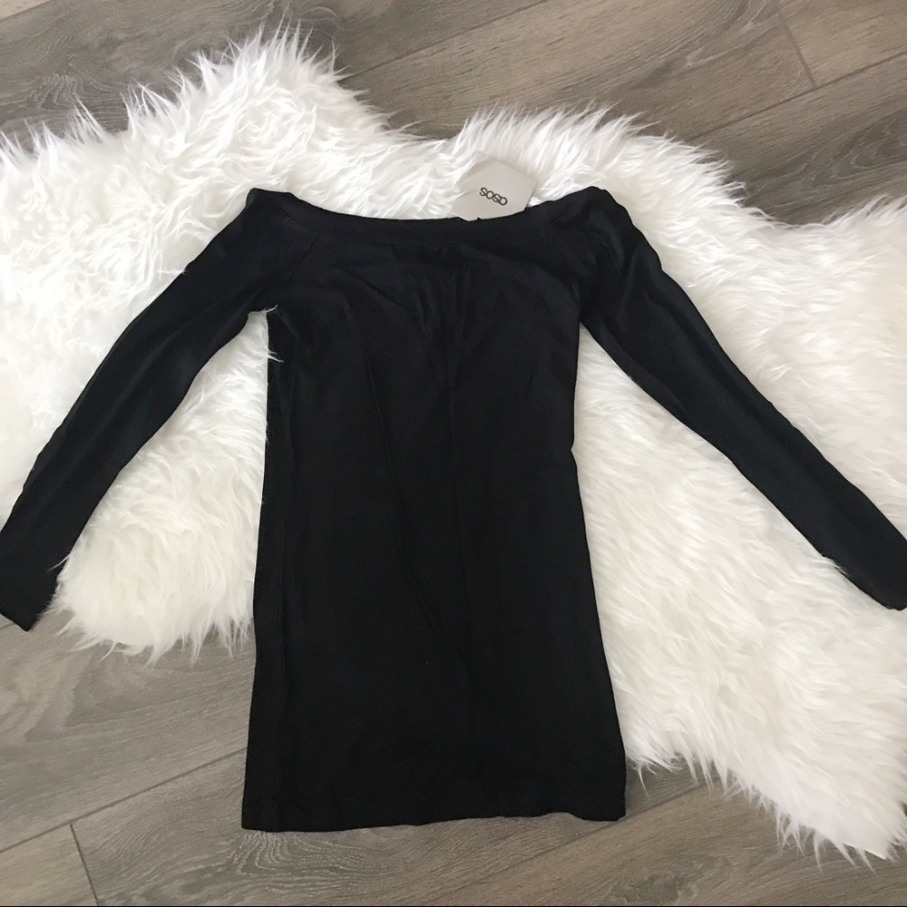 ASOS Off Shoulder Top - Picture 4 of 6